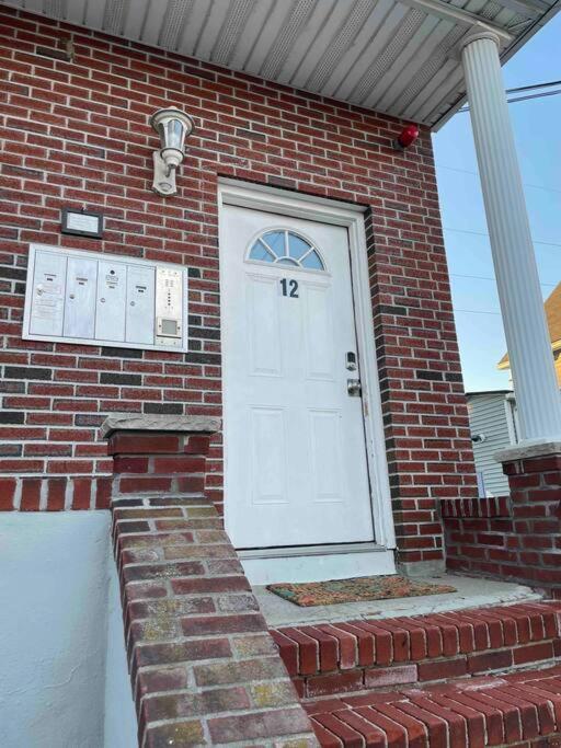 Cozy Condo With All Perks & Parking Close To Encore Casino Everett Exterior foto